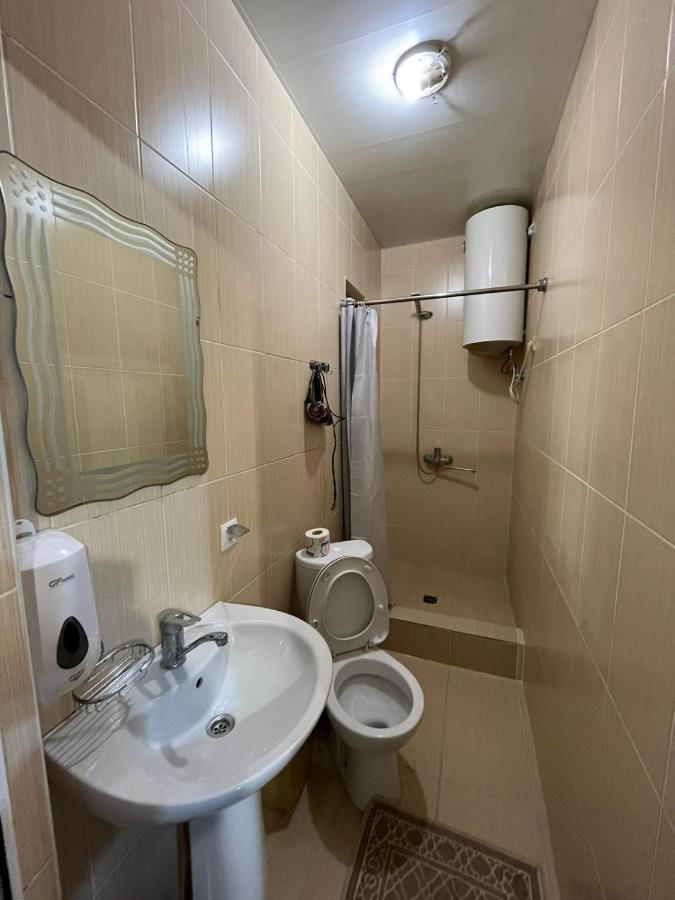 Guest House Esma Suchumi Zewnętrze zdjęcie